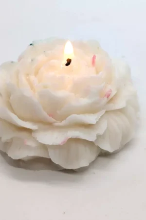 Large peony candle - White - handmade - gift idea- beautiful decor